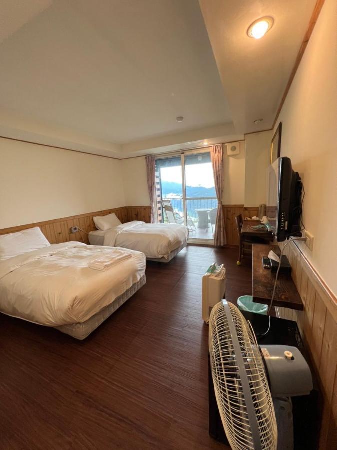 Cingjing Four Seasons B&B Renai Exterior foto
